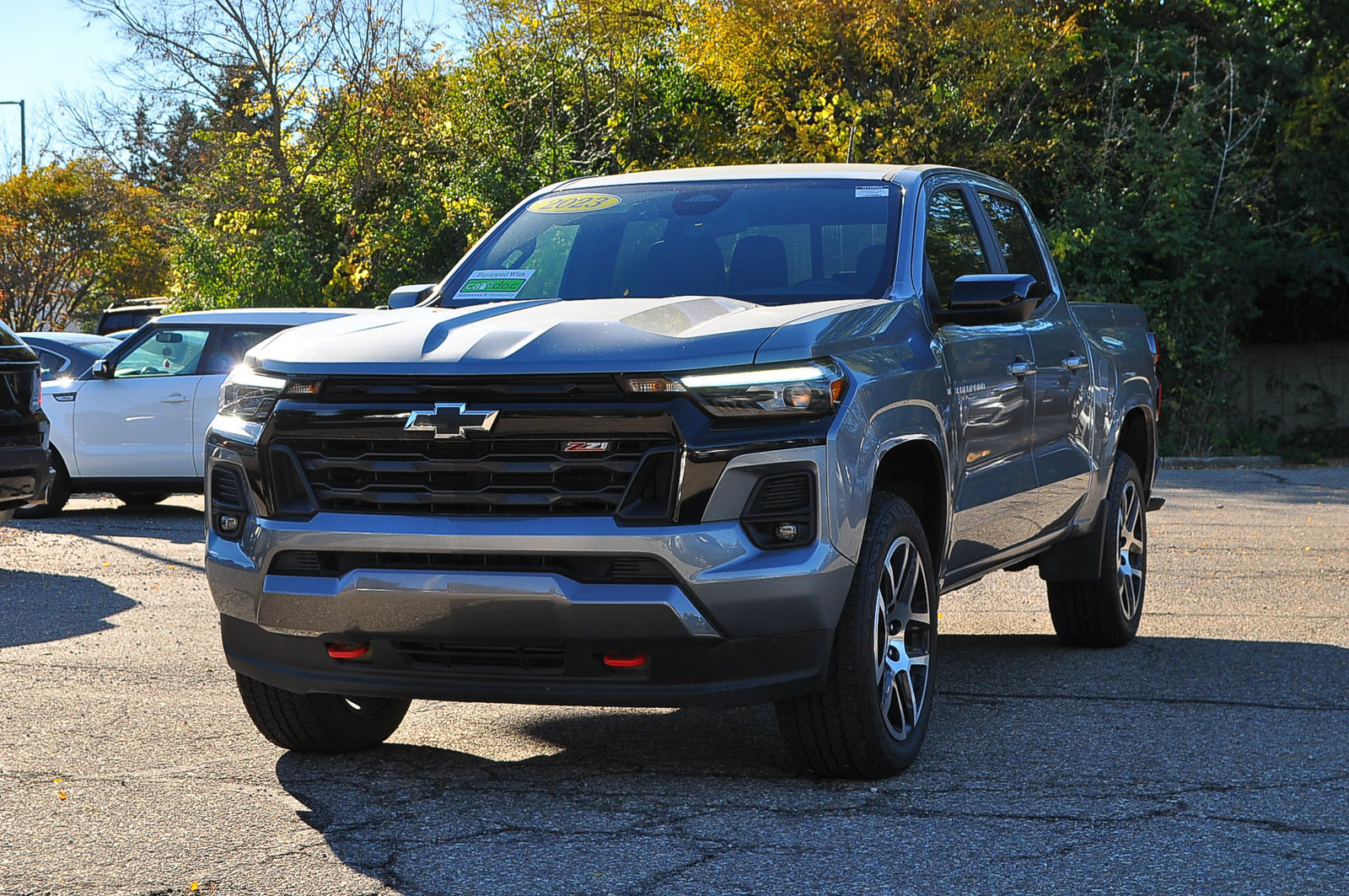 Used 2023 Chevrolet Colorado Z71 w/ Advanced Trailering Package AWD/4WD image 7