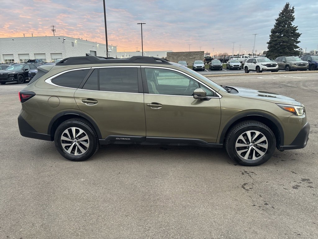 Used 2020 Subaru Outback Premium w/ Popular Package #1 image 2