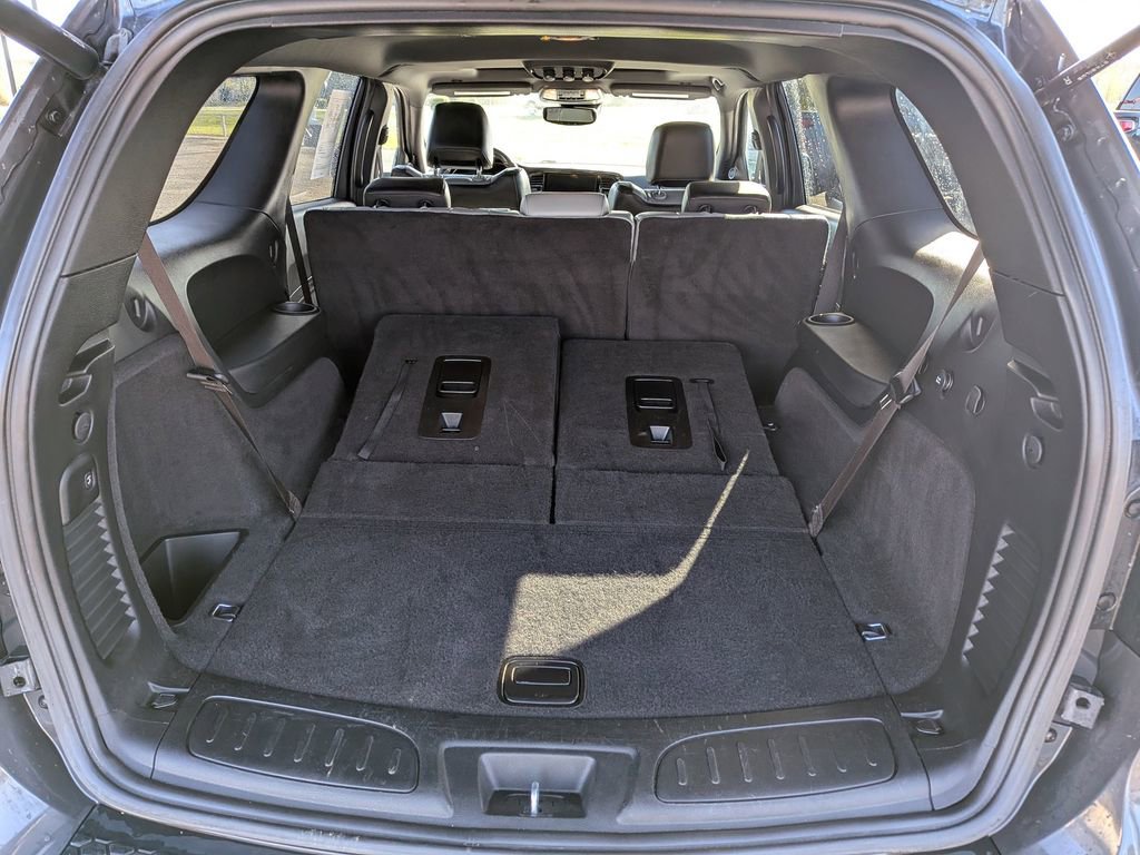 Used 2024 Dodge Durango GT RWD image 16