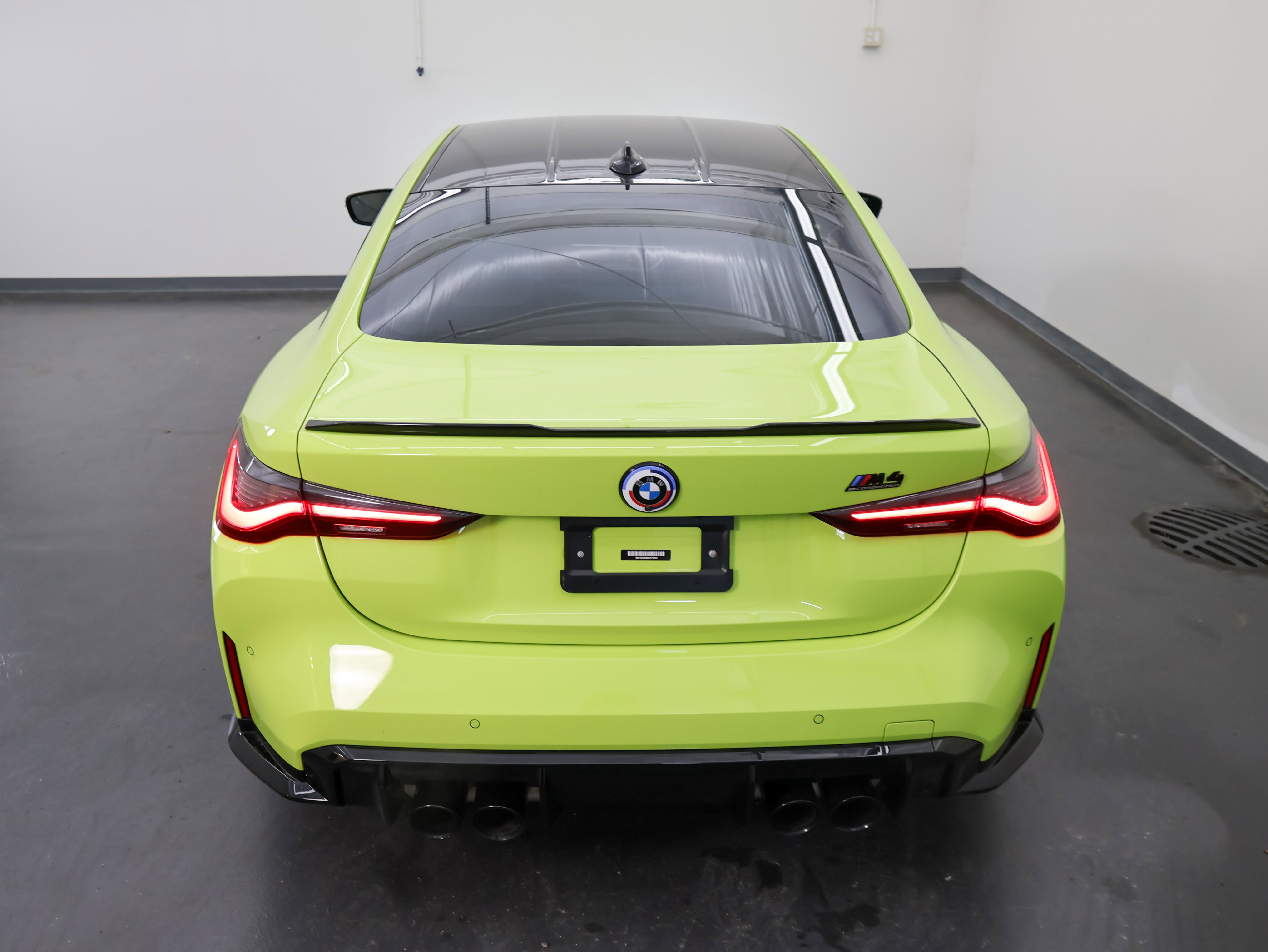 Used 2022 BMW M4 xDrive Competition w/ Executive Package AWD/4WD image 10