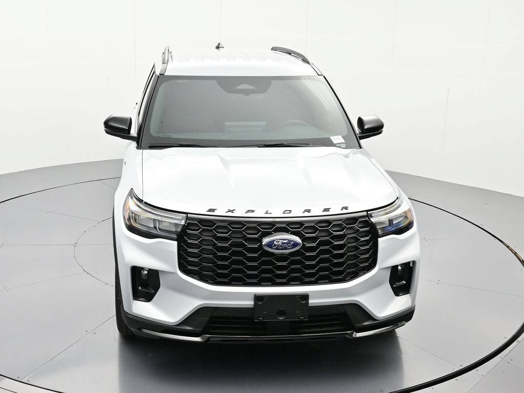 New 2026 Ford Explorer ST-Line w/ ST-Line Street Pack RWD image 32