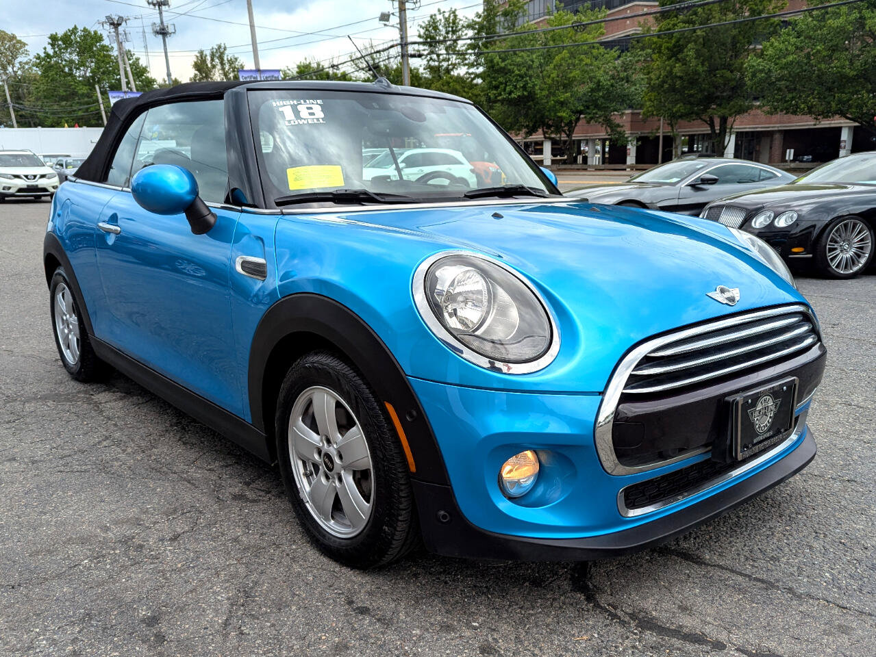 Used 2018 MINI Cooper Convertible image 5
