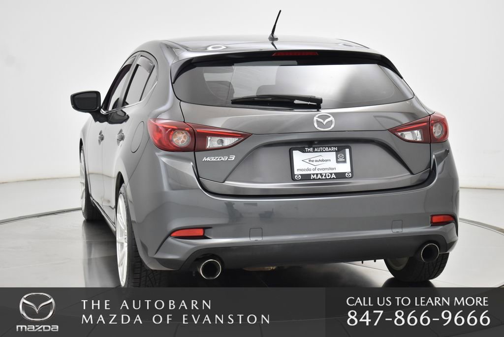 Used 2018 MAZDA MAZDA3 Touring FWD image 19