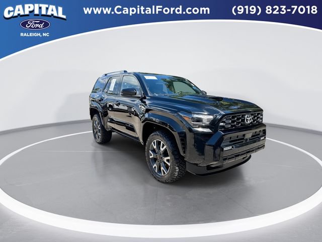 Used 2025 Toyota 4Runner TRD Sport AWD/4WD image 2