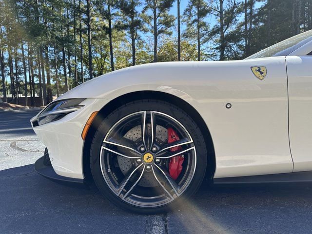 Used 2024 Ferrari Roma Spider image 10