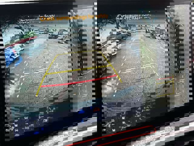 Used 2024 Toyota Tacoma Limited w/ Limited Package (LT) image 16