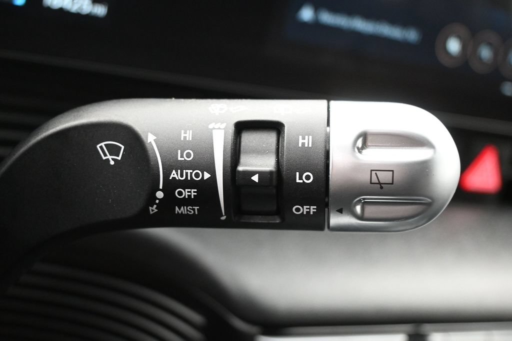 Used 2025 Hyundai Ioniq 5 Limited RWD image 17