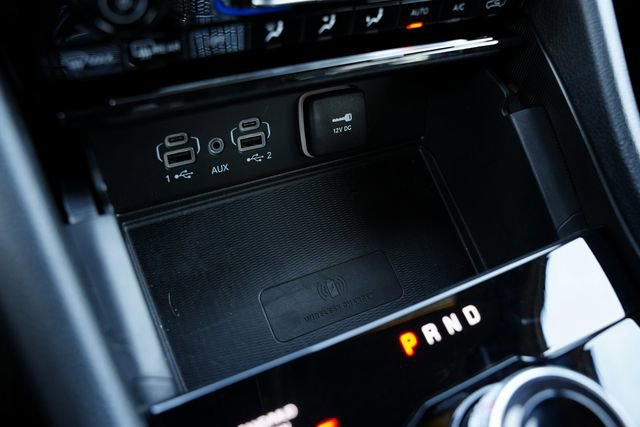 Certified 2025 Jeep Grand Cherokee Limited w/ Luxury Tech Group II image 27