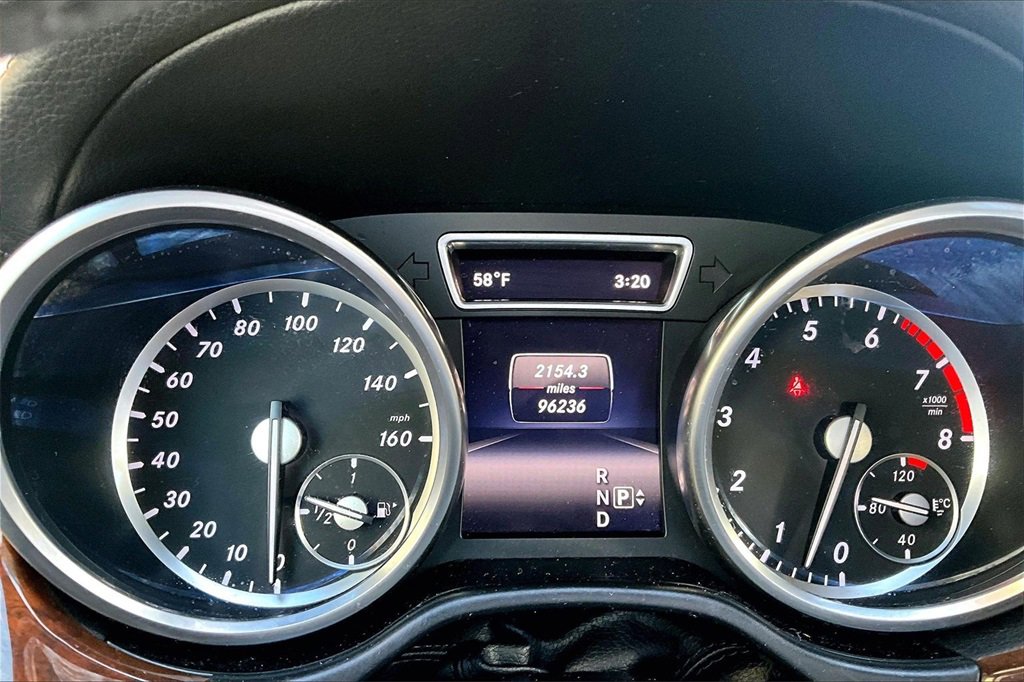 Used 2016 Mercedes-Benz GL 550 4MATIC image 13