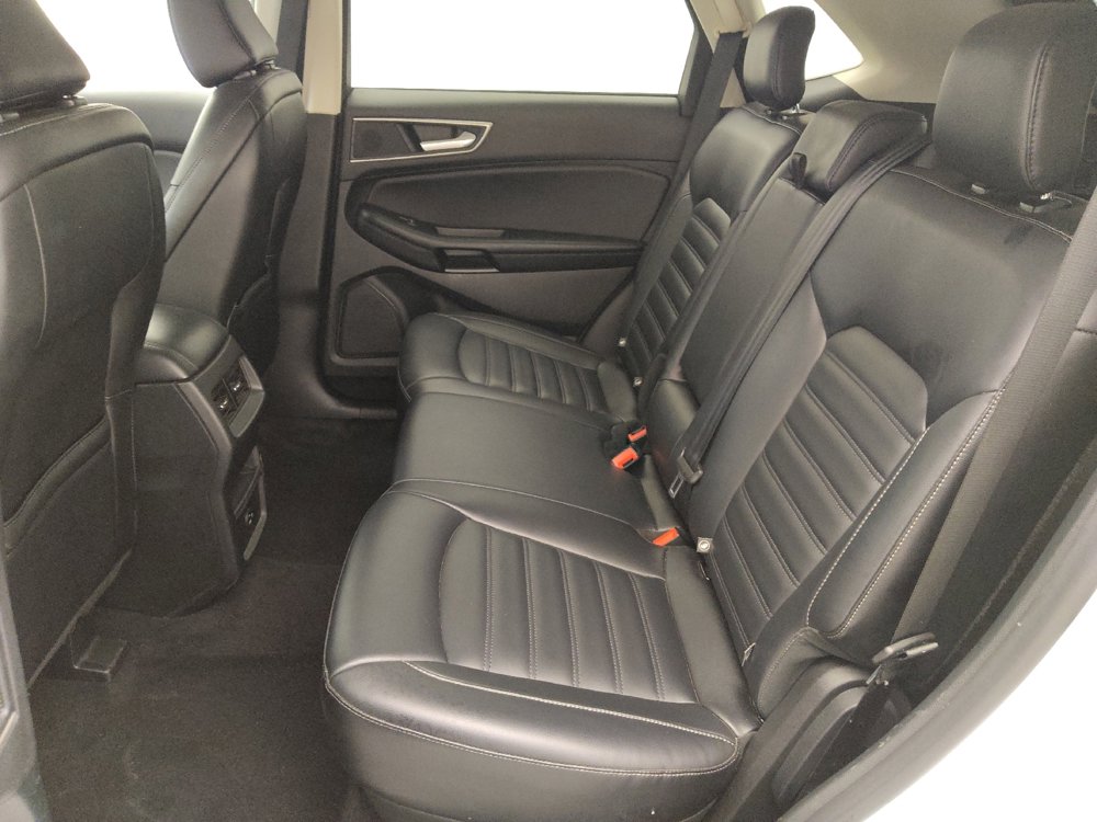 Used 2022 Ford Edge SEL image 18