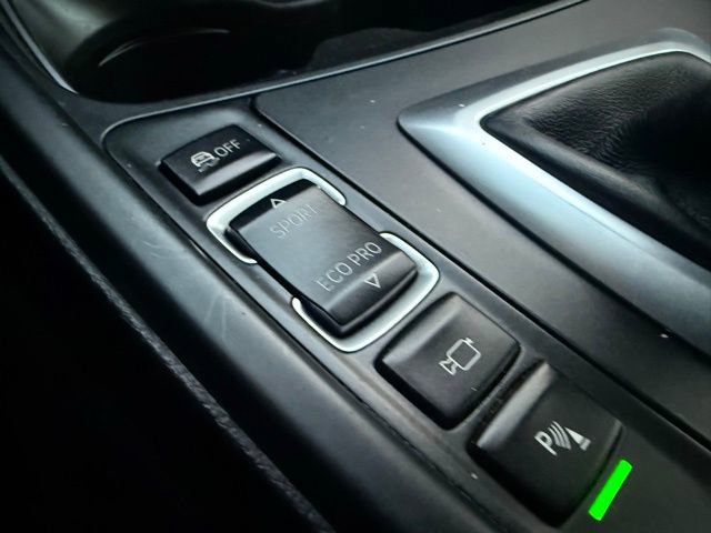 Used 2015 BMW 335i Gran Turismo xDrive image 25