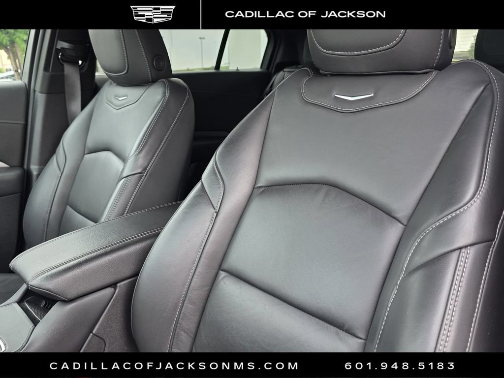Certified 2025 Cadillac XT4 Premium Luxury FWD image 19