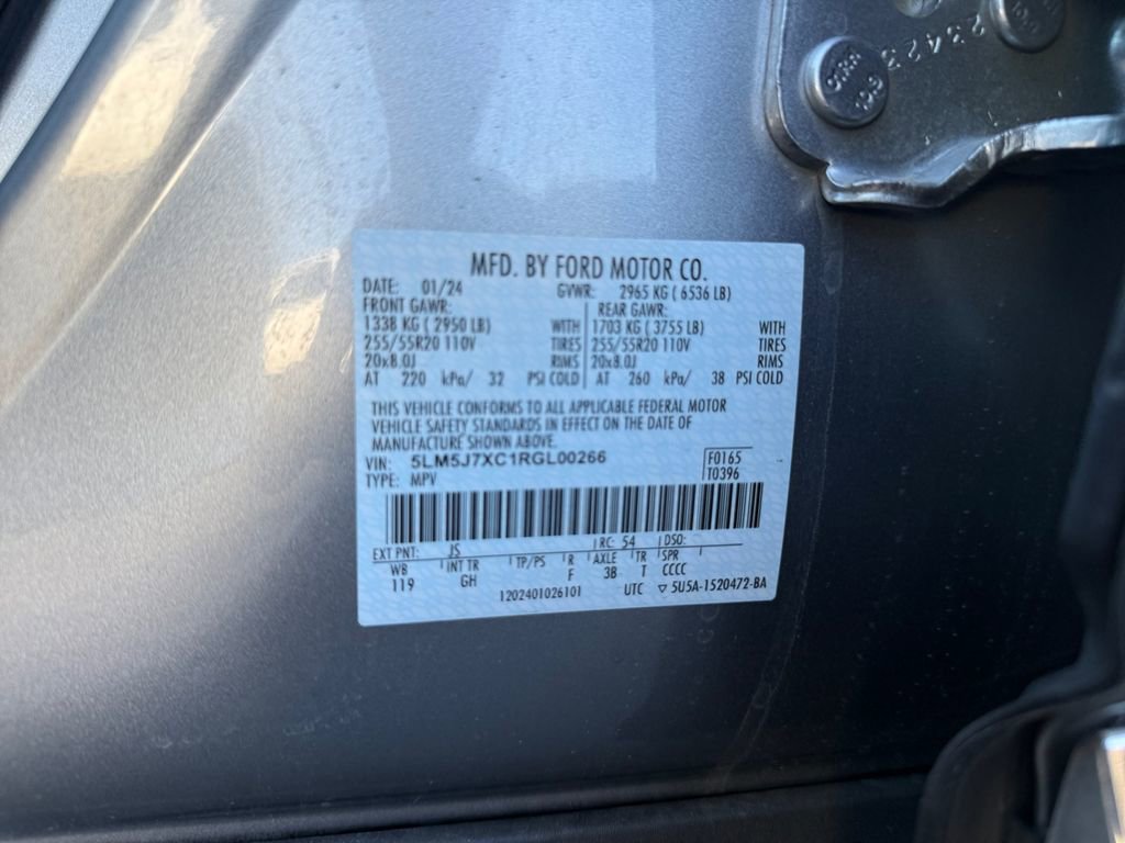 Used 2024 Lincoln Aviator Reserve image 25