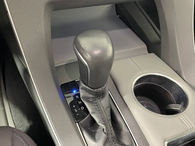 Used 2020 Toyota Avalon Limited w/ Advanced Safety Package image 9