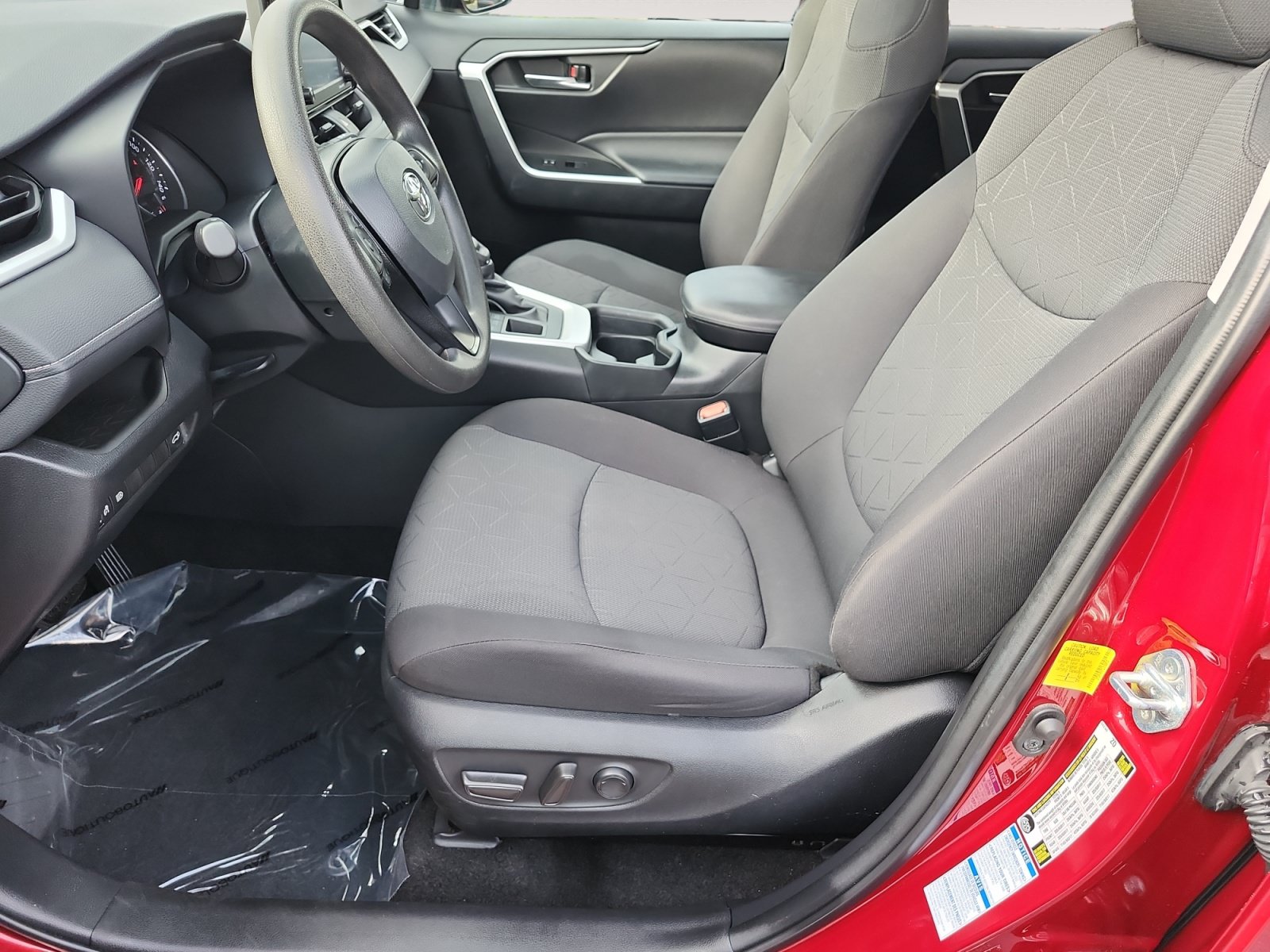 Used 2020 Toyota RAV4 XLE w/ Convenience Package AWD/4WD image 9