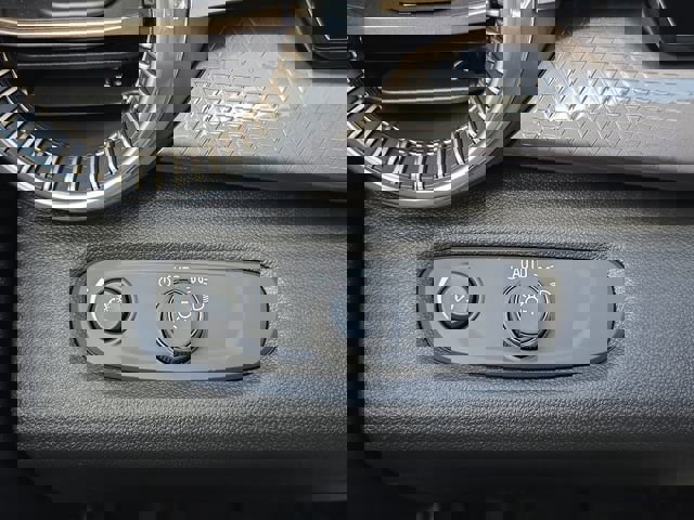 New 2026 Chevrolet Trax ACTIV w/ Driver Confidence Package image 25