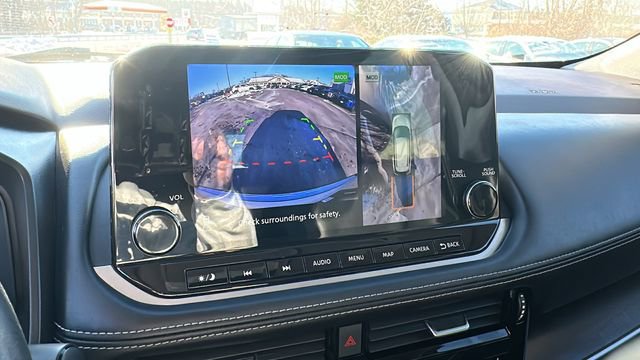 Used 2023 Nissan Rogue Platinum image 17