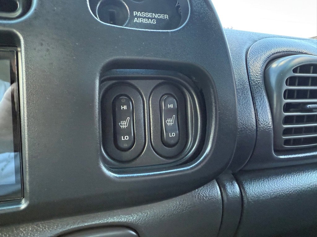 Used 2002 Dodge Ram 3500 Truck 2WD Quad Cab image 25