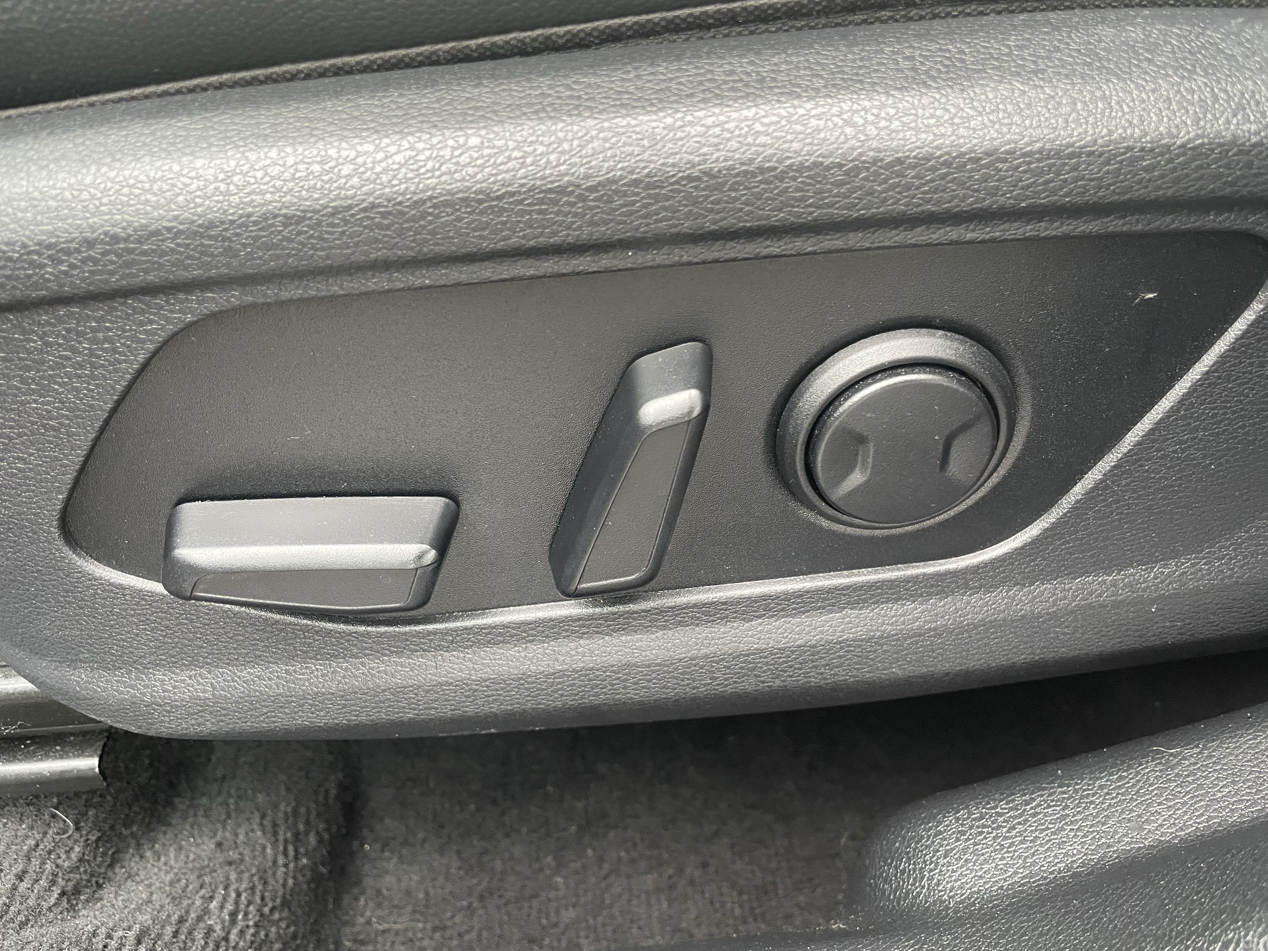 Used 2023 Kia Sportage X-Line AWD/4WD image 13