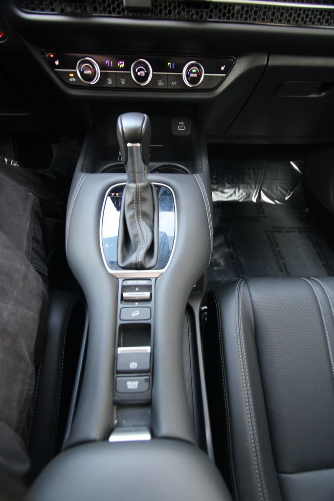 Used 2023 Honda HR-V EX-L image 25