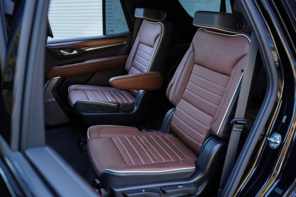 Used 2024 GMC Yukon Denali Ultimate image 24