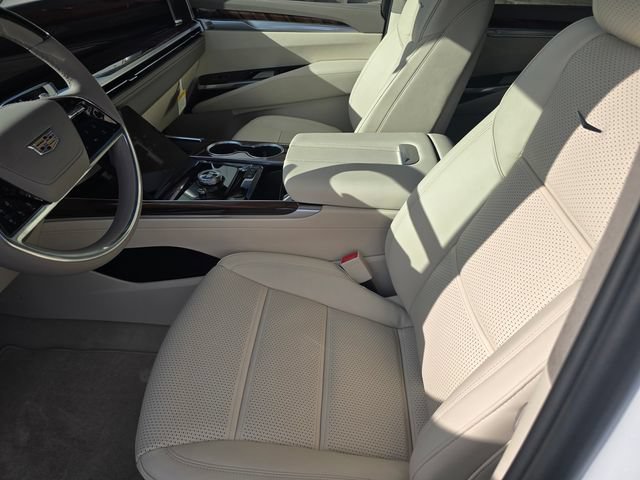 New 2026 Cadillac Escalade Platinum Sport AWD/4WD image 23