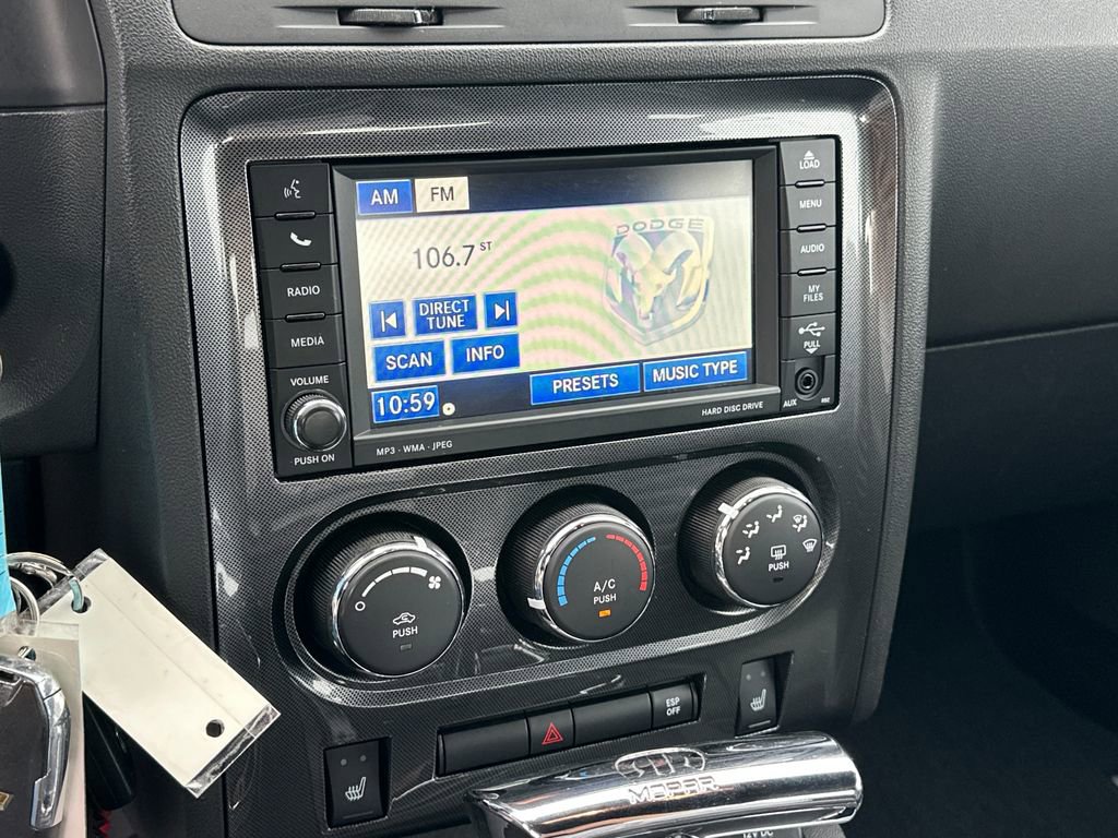 Used 2010 Dodge Challenger R/T image 16