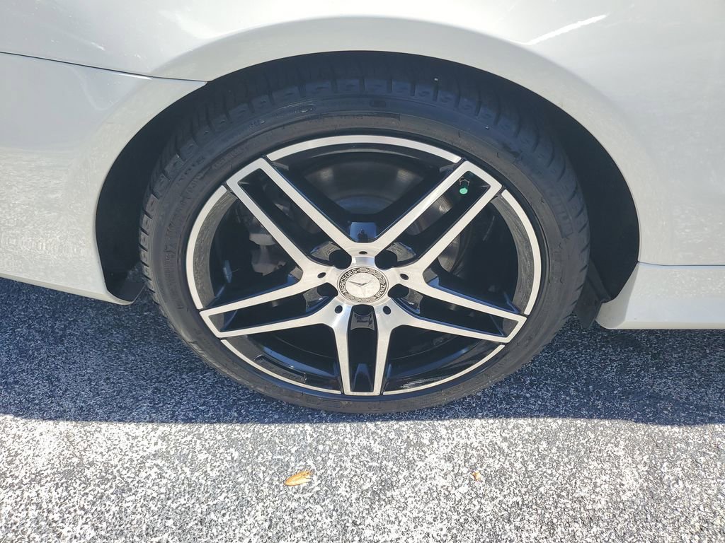 Used 2017 Mercedes-Benz E 400 Coupe image 7