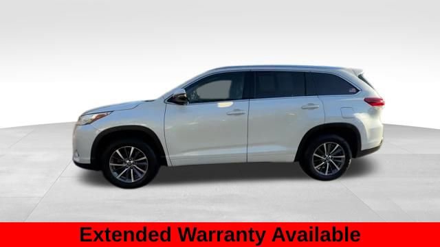 Used 2017 Toyota Highlander XLE image 6