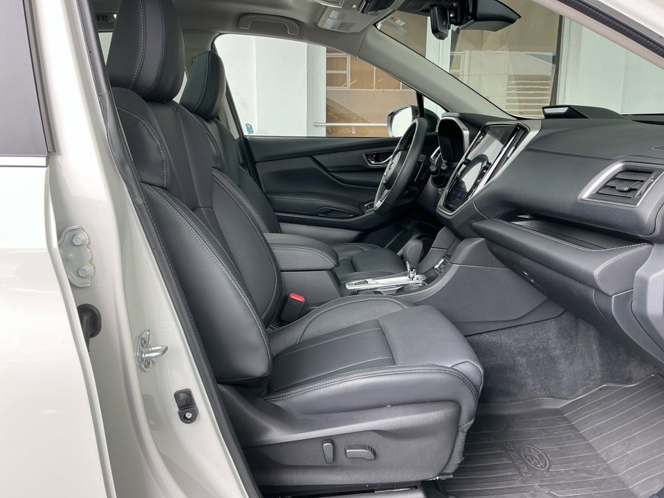 Certified 2025 Subaru Ascent Limited image 31
