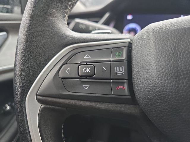 Used 2022 Jeep Grand Cherokee L Limited AWD/4WD image 39