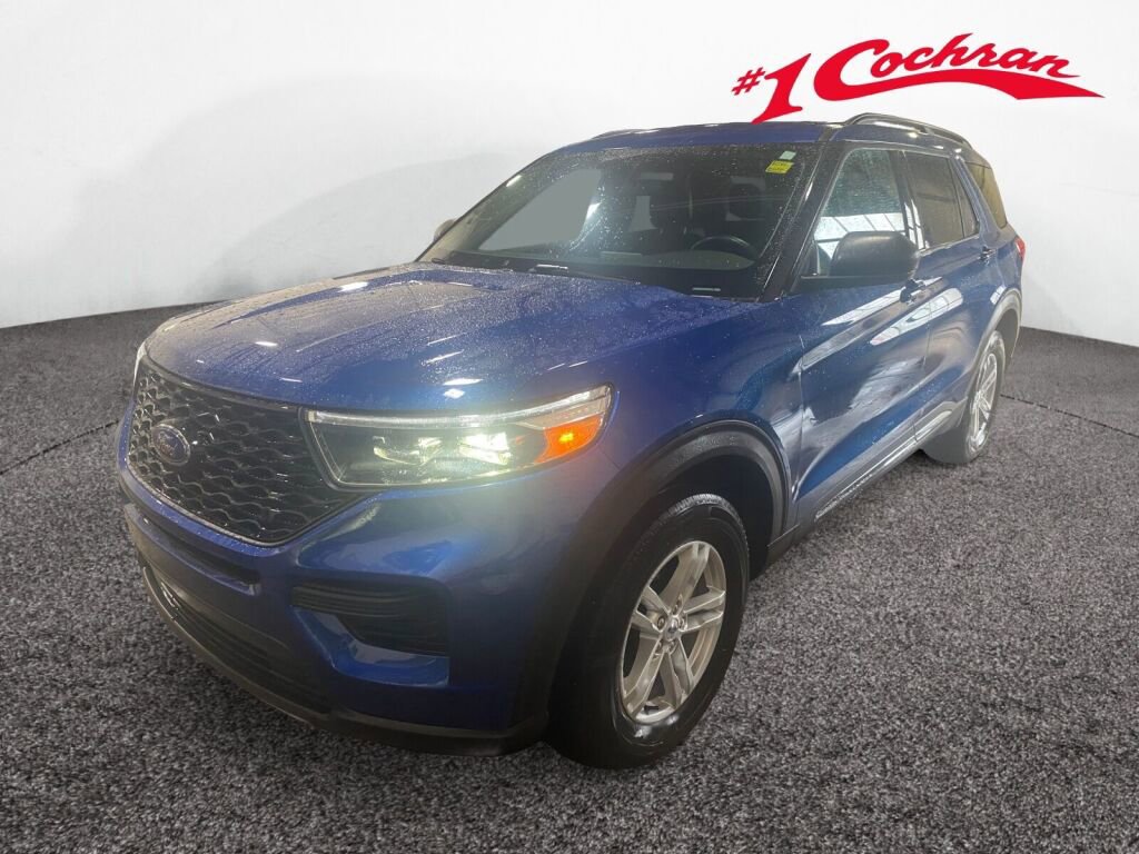 Used 2023 Ford Explorer XLT image 28