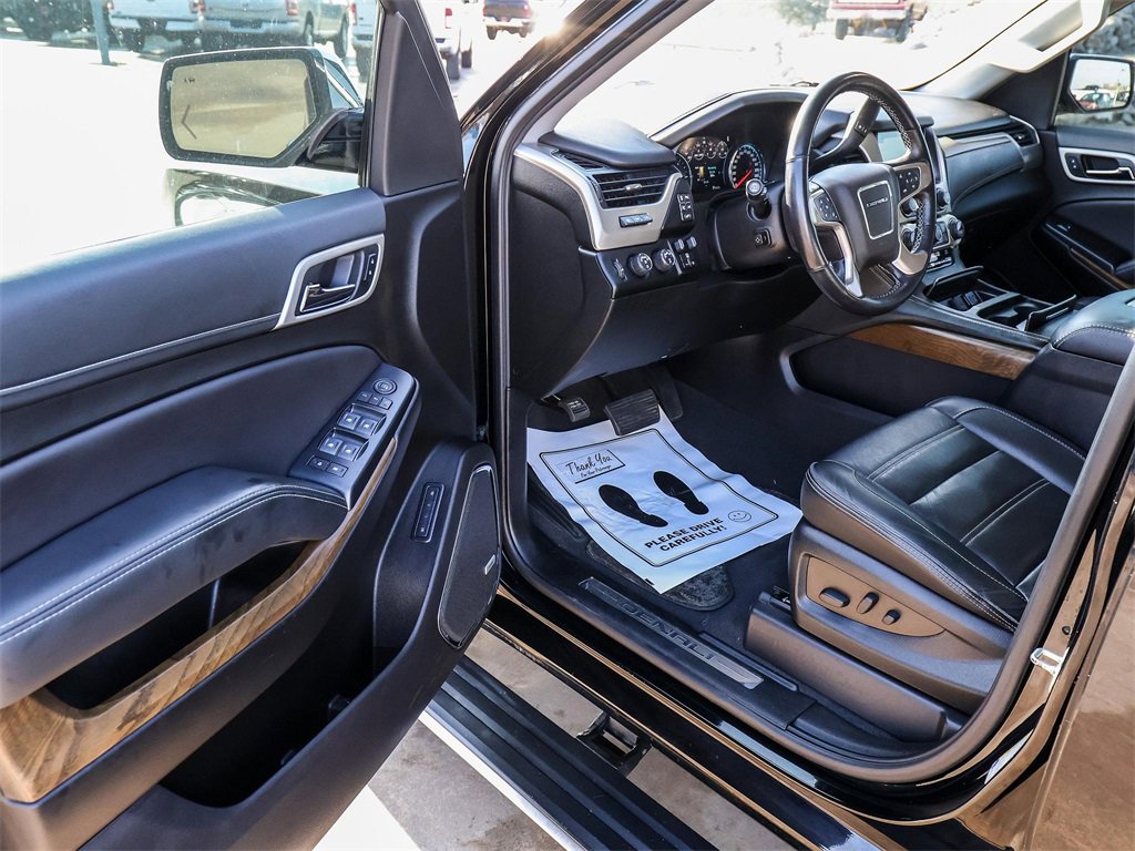 Used 2019 GMC Yukon Denali w/ Denali Ultimate Package image 29