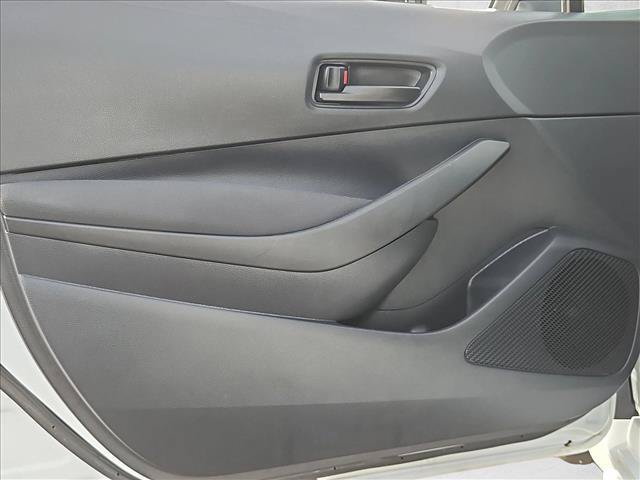 Used 2026 Toyota Corolla LE FWD image 10