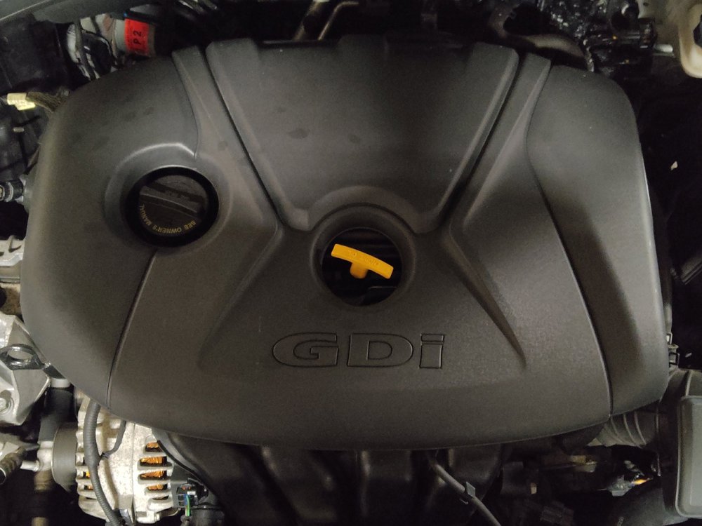 Used 2018 Hyundai Elantra GT FWD image 30
