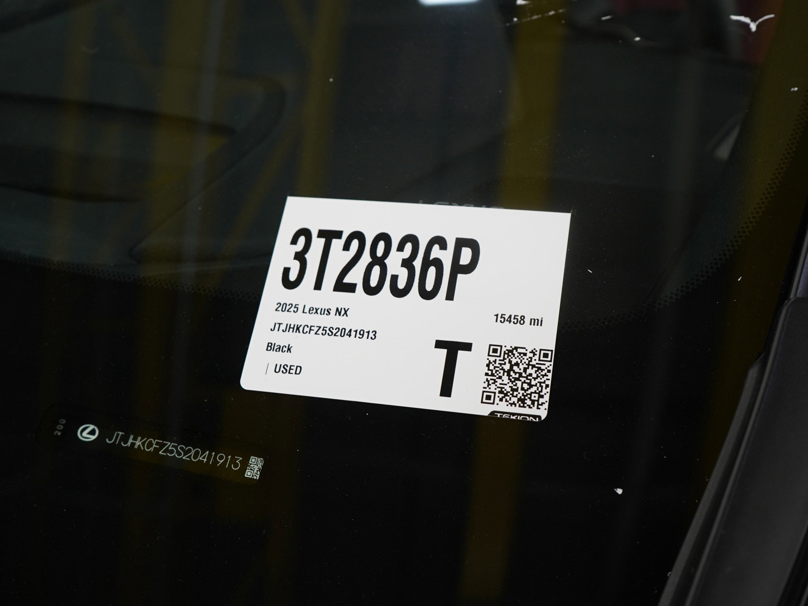 Used 2025 Lexus NX 450h+ AWD w/ Luxury Package image 29