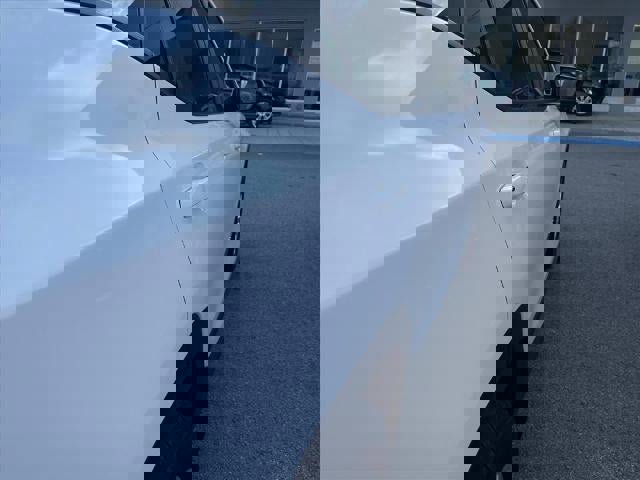 Used 2024 GMC Terrain SLE image 20