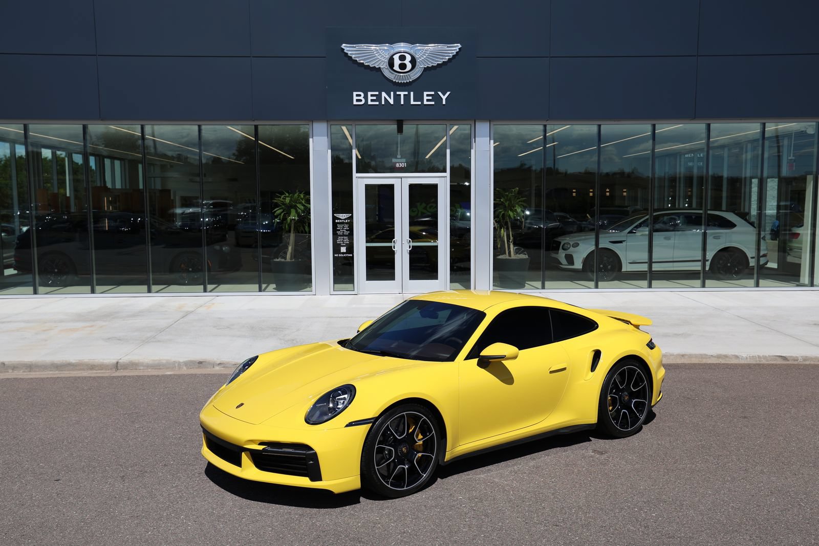 Used 2022 Porsche 911 Turbo S AWD/4WD image 1