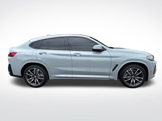 Used 2023 BMW X4 xDrive30i w/ M Sport Package AWD/4WD image 7