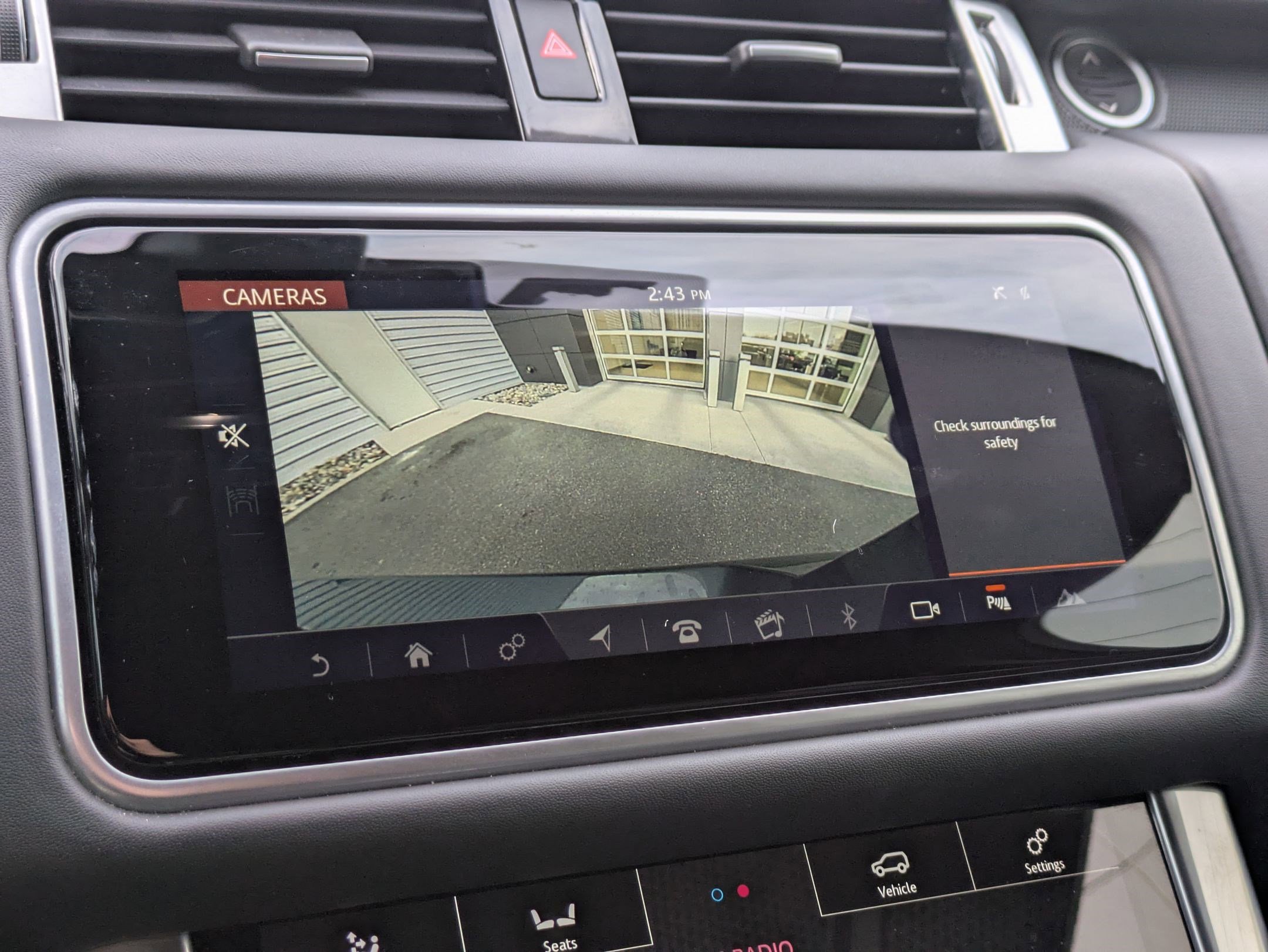 Used 2019 Land Rover Range Rover Sport HST image 18