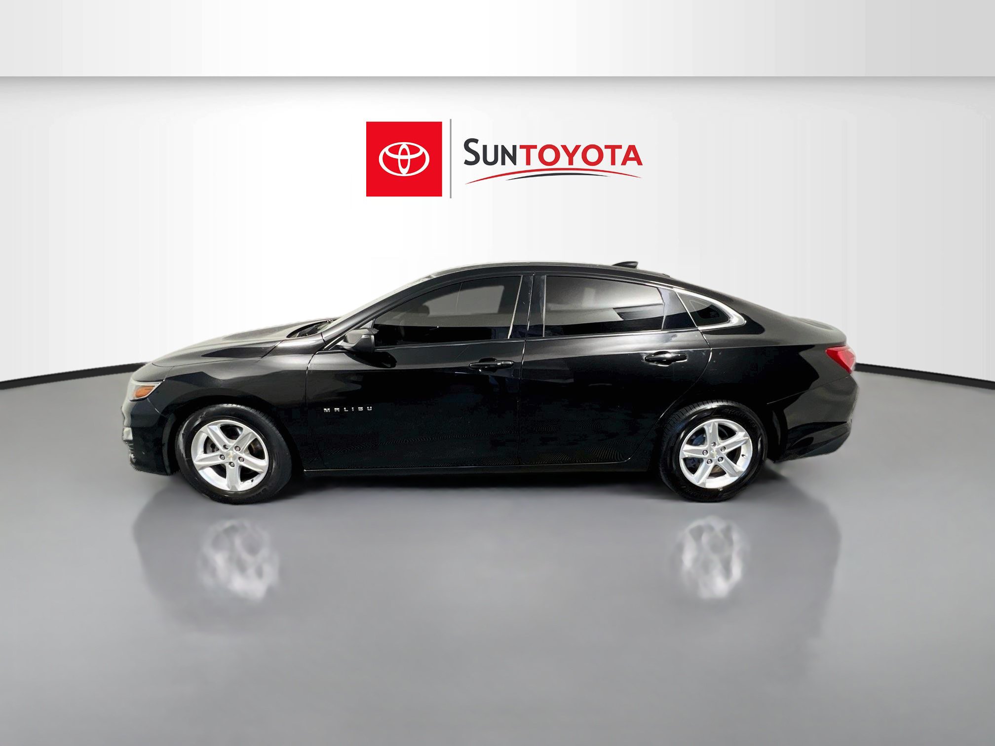 Used 2022 Chevrolet Malibu LT FWD image 6