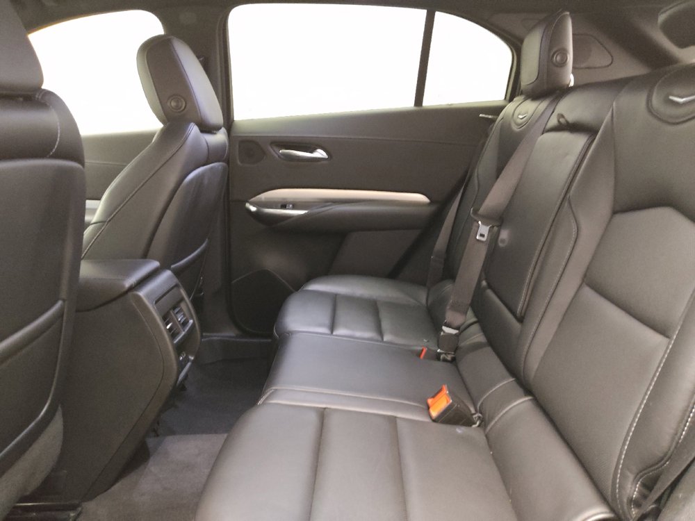 Used 2020 Cadillac XT4 Premium Luxury image 18