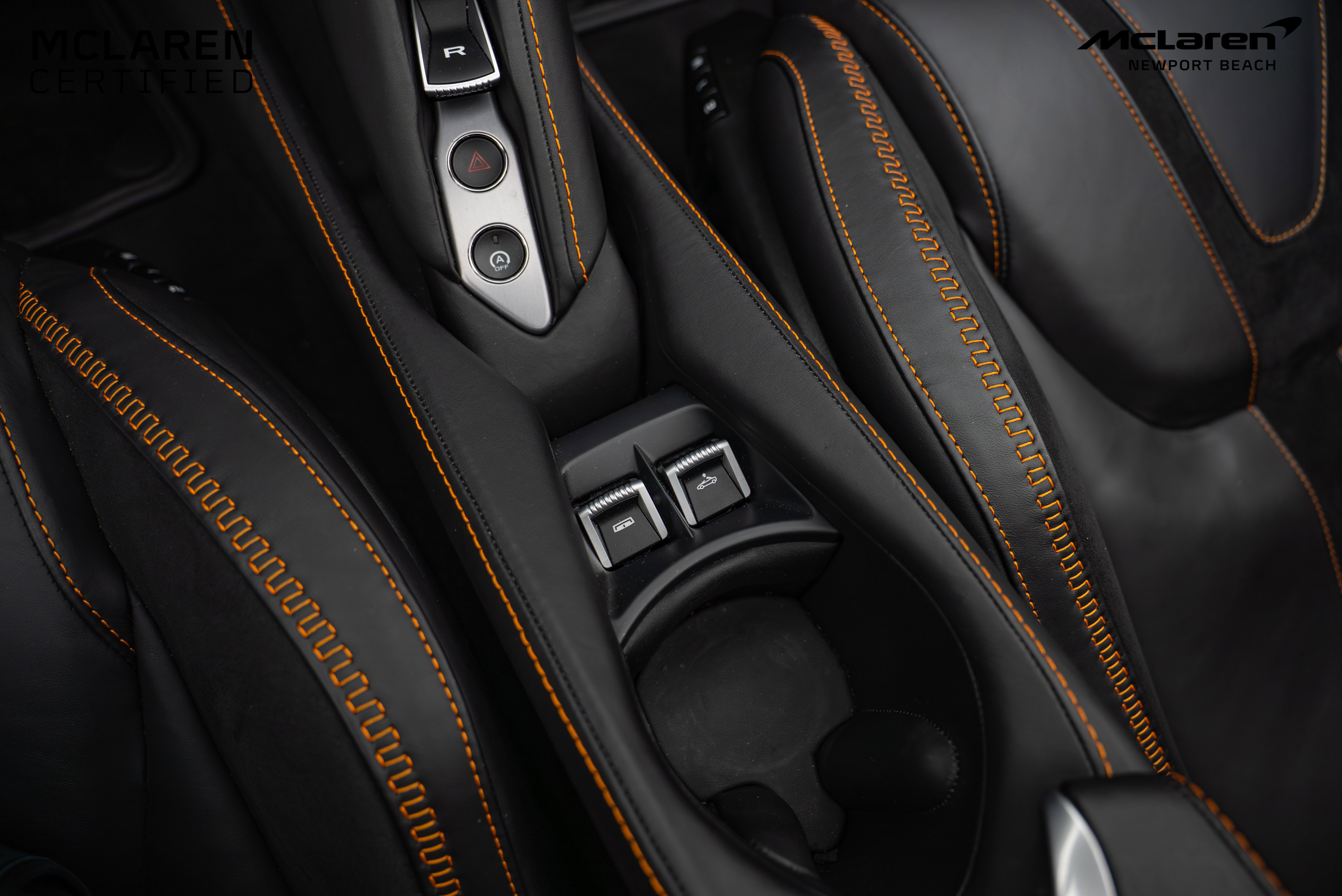 Used 2025 McLaren 750S Spider image 32