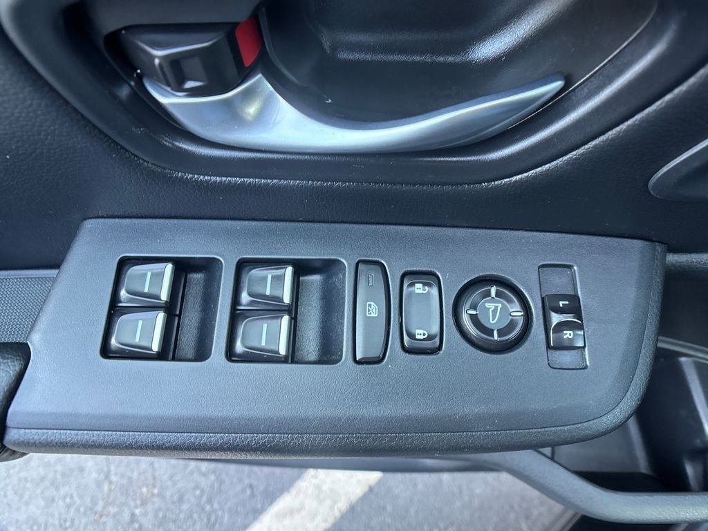 Used 2023 Honda Pilot Touring image 13