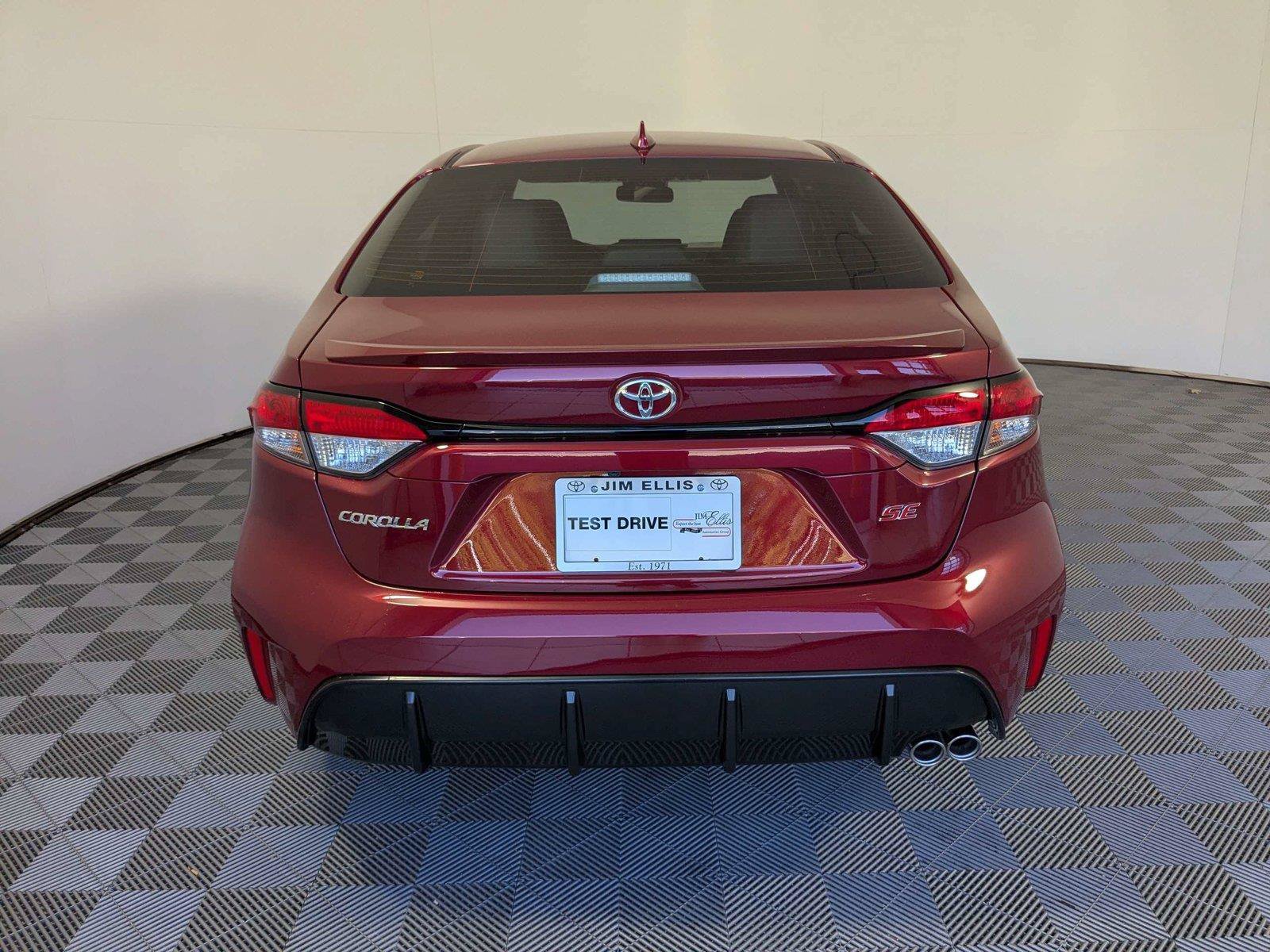 New 2027 Toyota Corolla SE FWD image 5