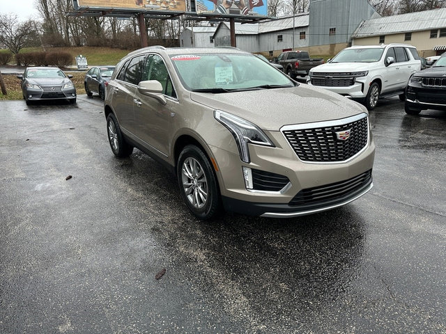 Used 2022 Cadillac XT5 Premium Luxury w/ LPO, Floor Liner Package image 4