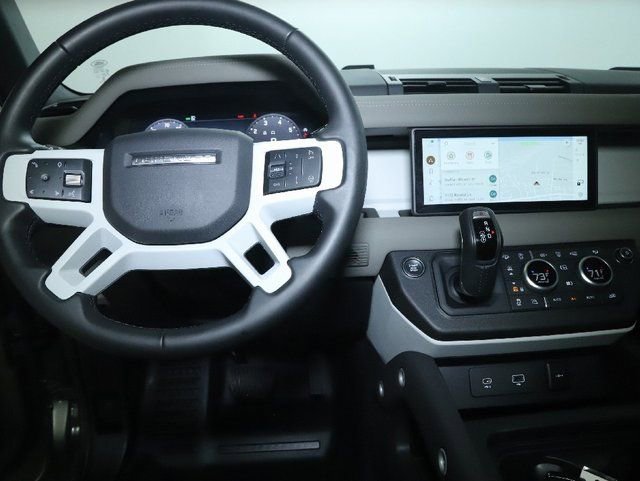 Certified 2023 Land Rover Defender 90 S image 15