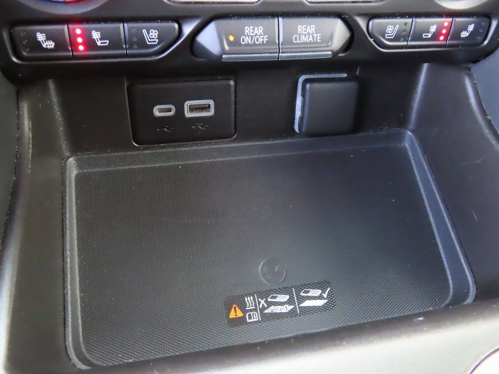 Used 2021 GMC Yukon XL SLT image 7