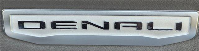 Used 2022 GMC Sierra 1500 Denali w/ Denali Reserve Package RWD image 16