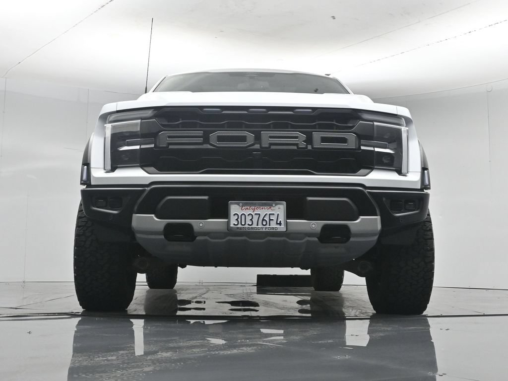 Used 2025 Ford F150 Raptor AWD/4WD image 48